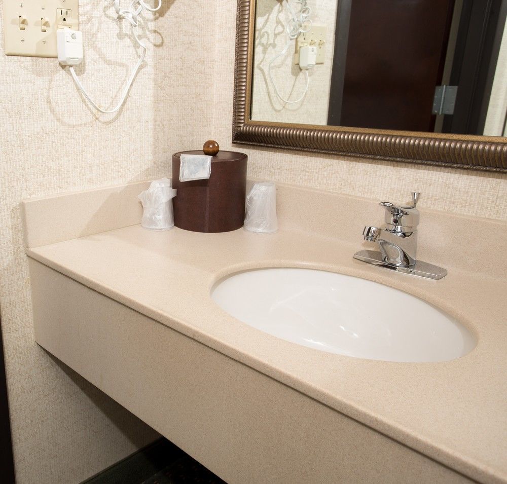 Drury Inn & Suites Kansas City Airport Exteriér fotografie